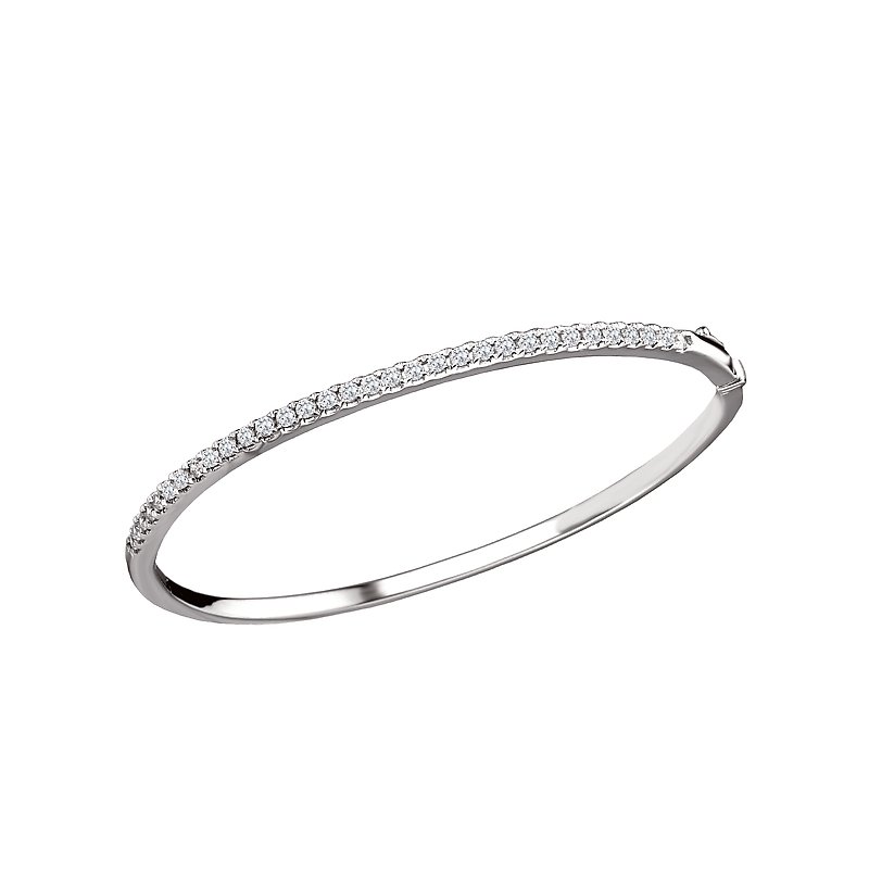 A timeless and elegant diamond tennis bracelet, exuding sophistication and sparkle.